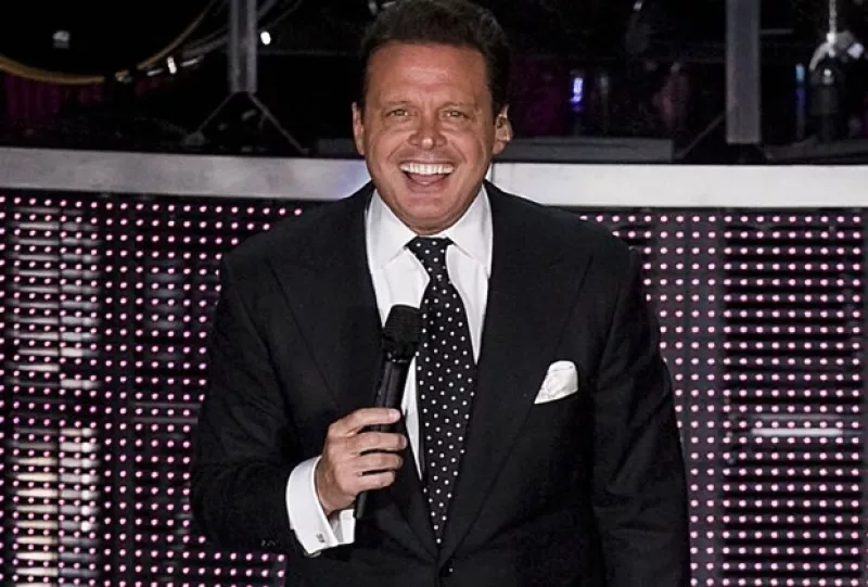 En total serán 14 conciertos los que Luis Miguel ofrezca en el Auditorio Nacional.