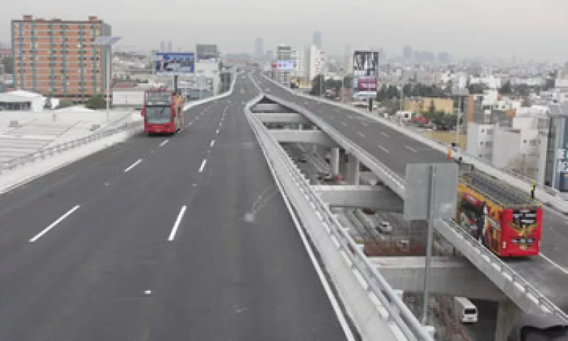 El flujo operativo de OHL cayó 45% en el cuarto trimestre de 2014. (Foto: Cuartoscuro )