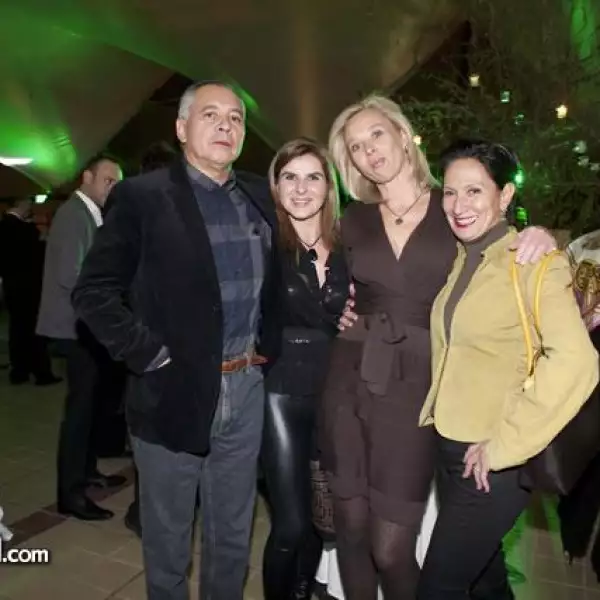 María Cosío,Joselo López Navarrete,Concha Caraza