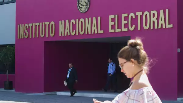 El INE prohíbe la difusión de la propaganda gubernamental durante las campañas electorales