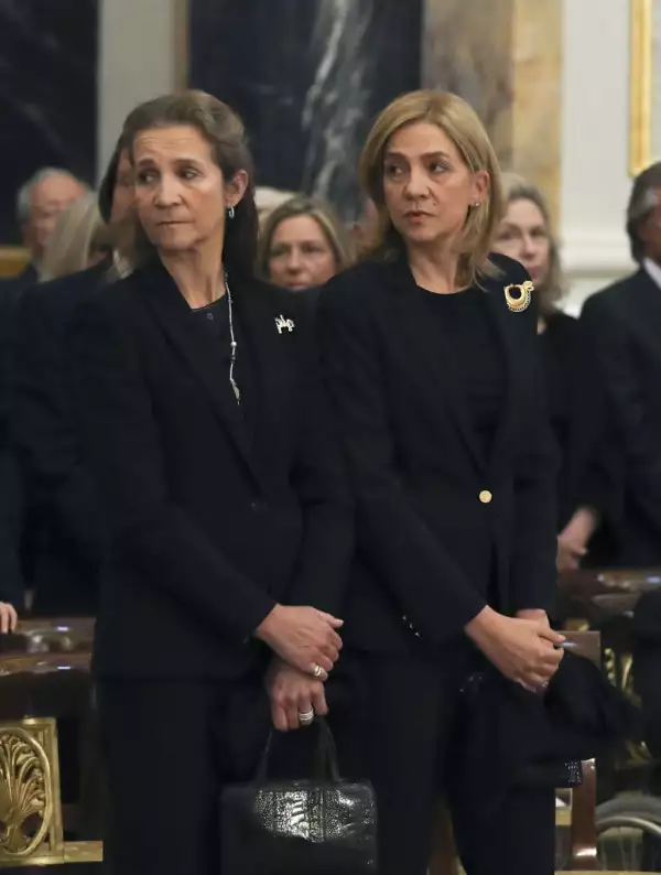 Infanta Elena y la infanta Cristina