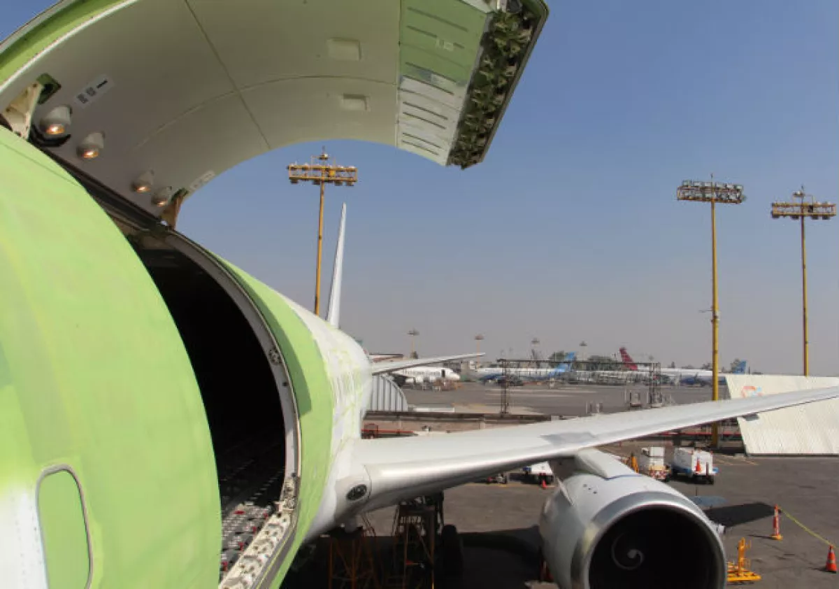 Mexicana MRO avi�n convertido 4