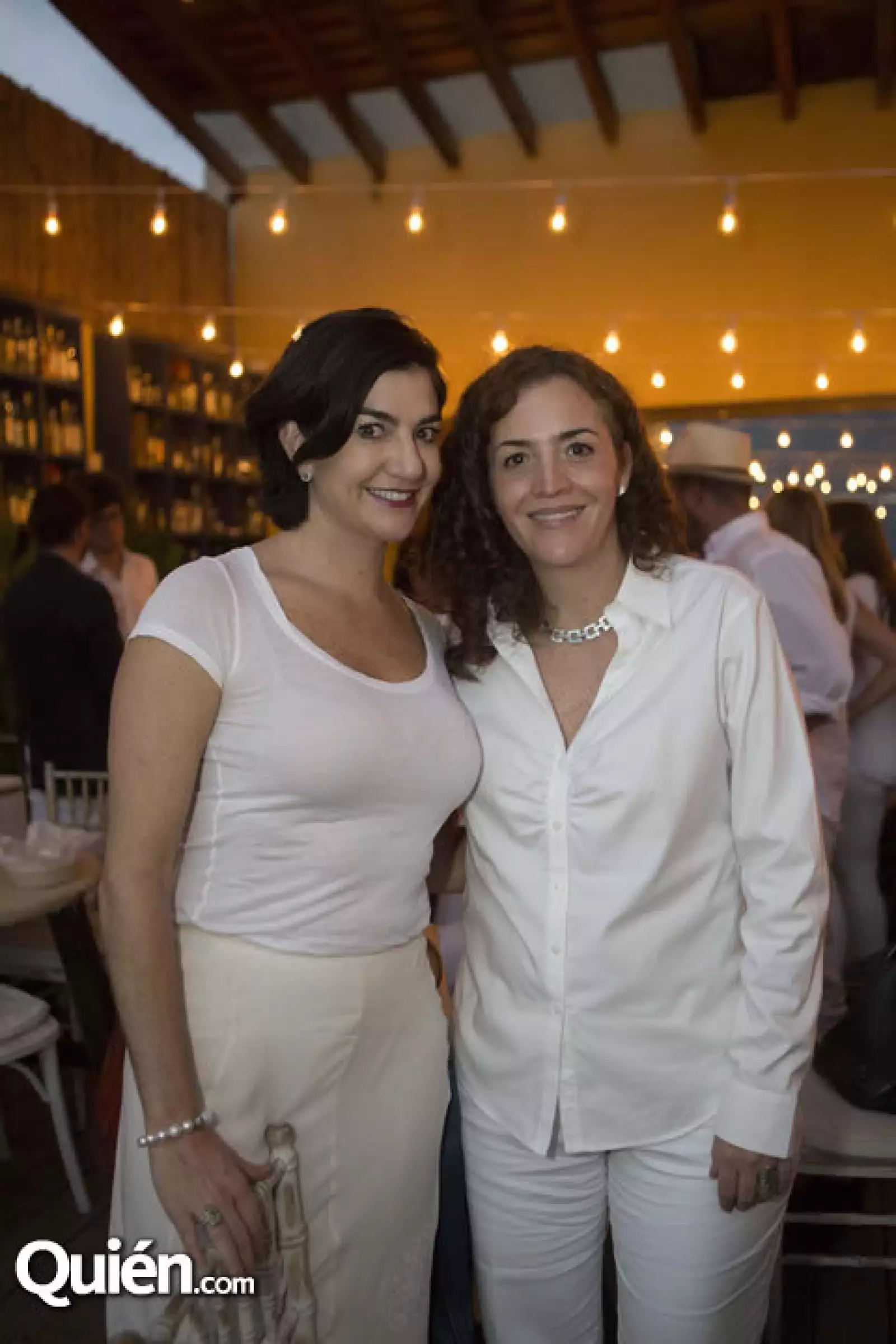 Mariana Salinas y Leoneor Molina