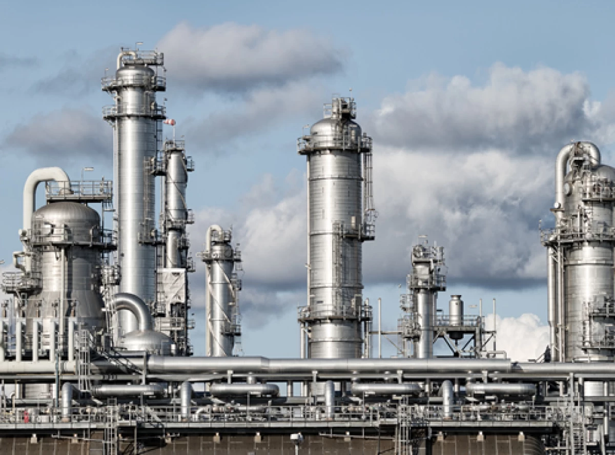 Refiner�a combustibles
