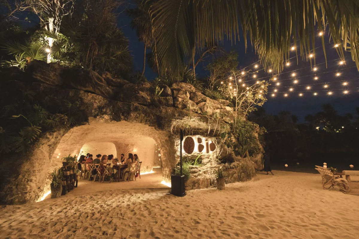 restaurant BIO HOTEL XCARET MEXICO.jpg