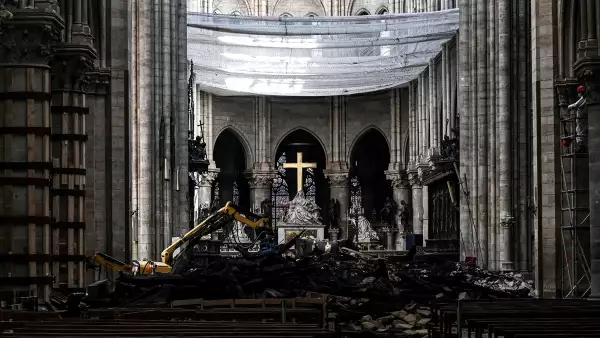 Notre Dame - Incendio - reconstrucción