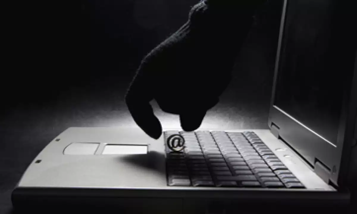 Otra táctica que algunos ciberdelincuentes más pacientes están utilizando apunta a pequeñas empresas en industrias en crecimiento. (Foto: Getty Images)