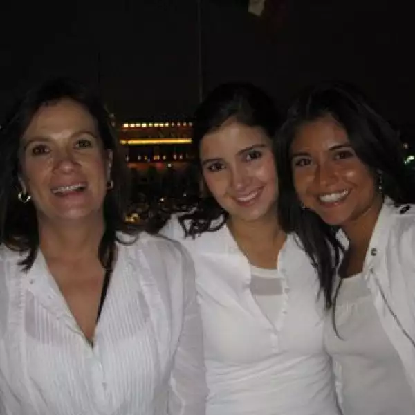 ¨Yo en un principio tenía algun tipo de emociones enocontradas, pues la marcha pasada me dejó un poco desepcionada, pero el hecho de haber venido y haber percibido toda esta energía y toda esta sensación de esperanza me compenzó, Estoy muy contenta, esto