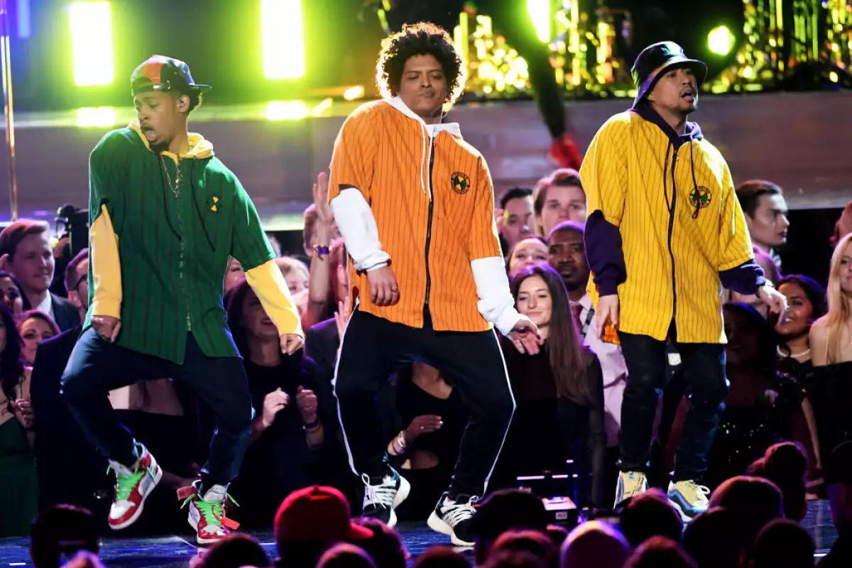 Bruno Mars
