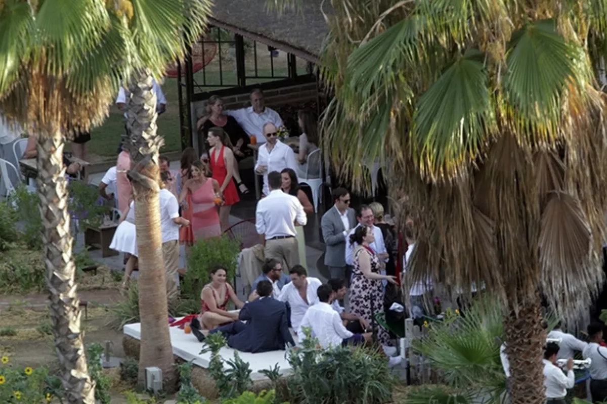 Atmósfera previa a la boda el sábado por la tarde.