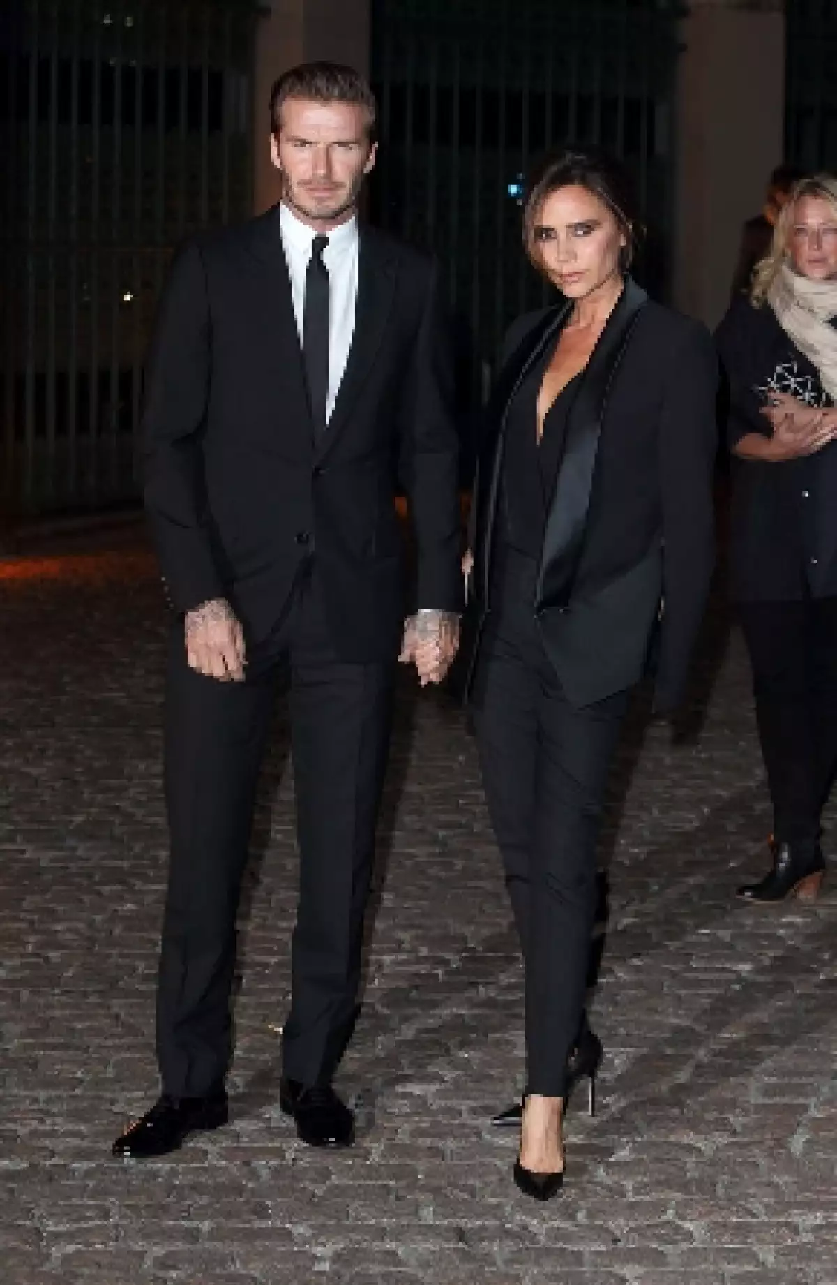 La pareja vendió su gran mansión de en Hertfordshire, Inglaterra, a un precio de 10 millones de euros por debajo de su inversión.