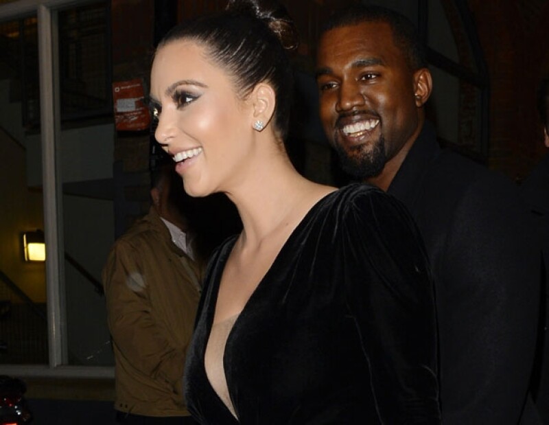 Fue su novio Kanye West quien dio la inesperada noticia. La pareja espera a su primer bebé y la familia no podía estar más feliz al respecto.