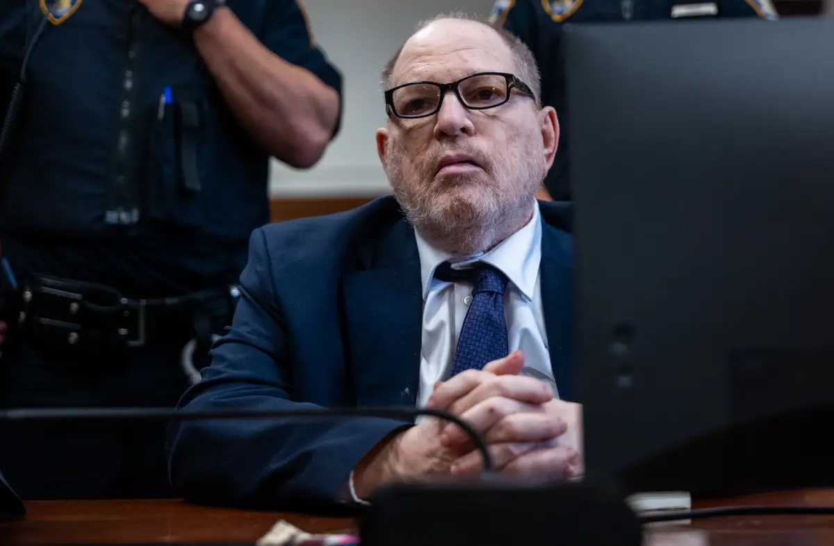 Retiran acusación contra Weinstein en otro caso de violación en EU
