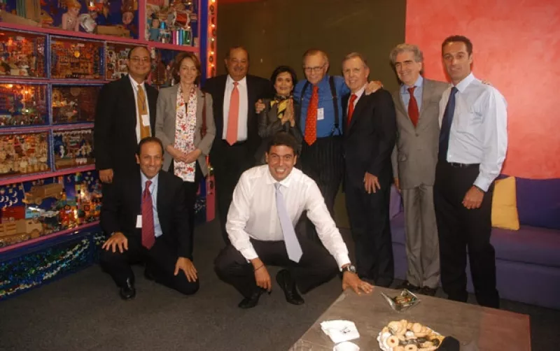 El empresario invitó al prestigiado periodista a que diera una plática dentro del evento organizado por la Fundación Telmex, México Siglo XXI.