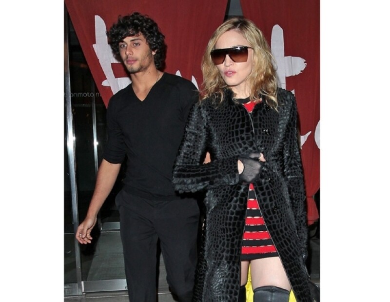 Es bien sabido que a Madonna lo que menos le importa es la edad, a la hora de buscar una pareja.