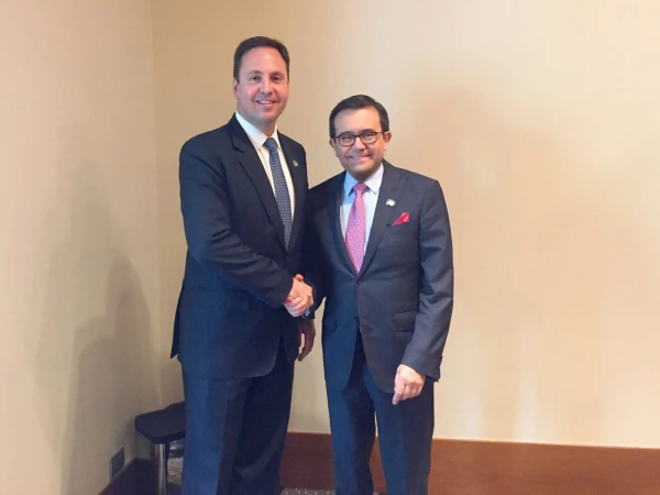 Ministro australiano