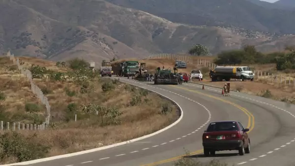 autopista puerto escondido