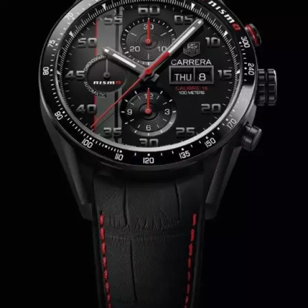 TAG Heuer se asoció con el equipo Nissan NISMO  para crear el Nissan GT-R LM NISMO. El modelo Avant-garde de calibre 16 está hecho con titanio y una correa de cocodrilo mate con rojo.