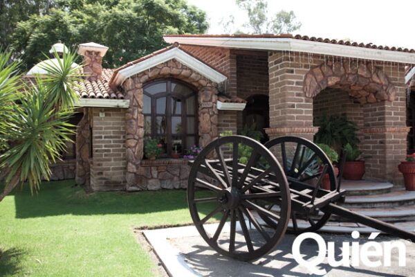 La Vez Que Vicente Fernandez Nos Abrio Las Puertas De Su Rancho