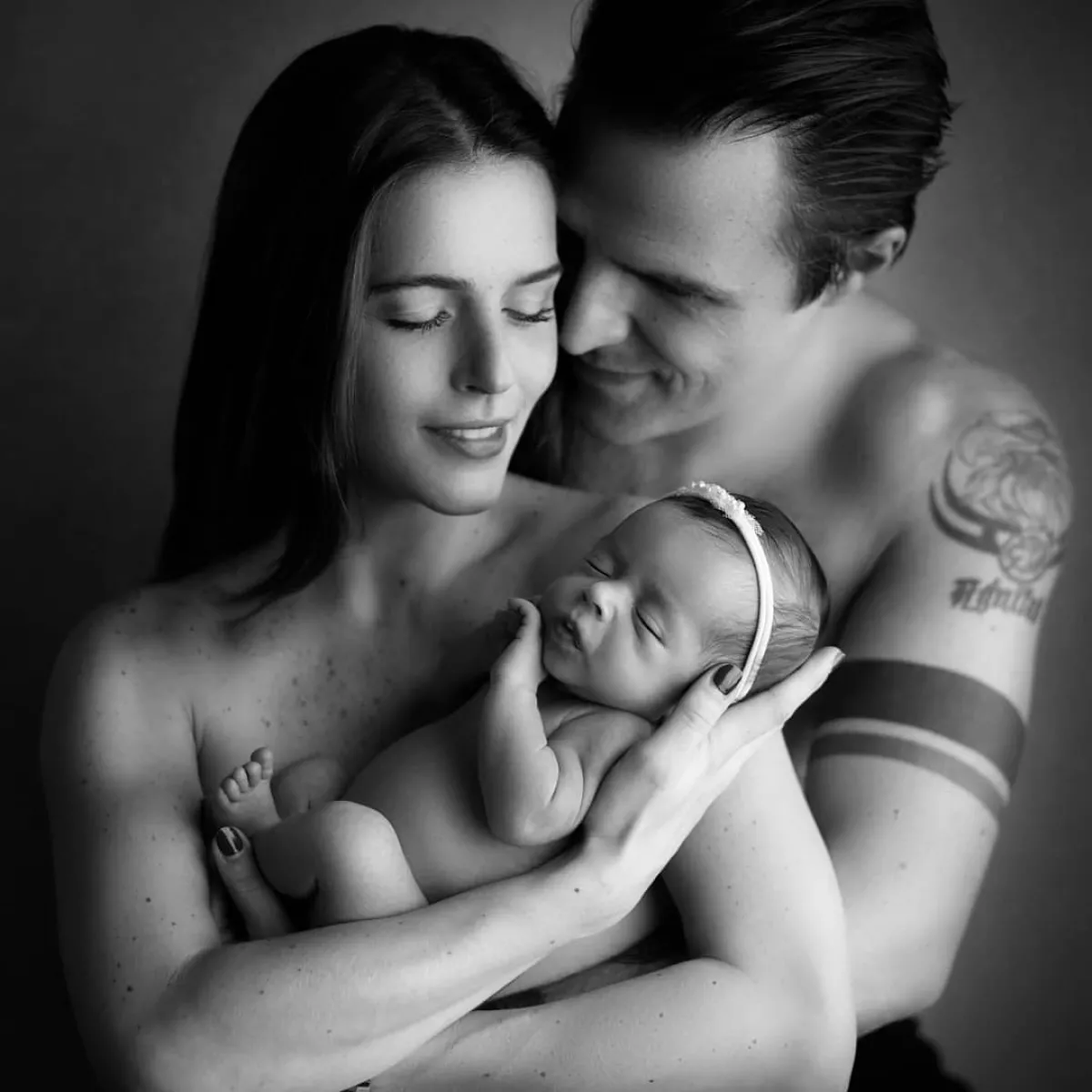 Claudia Álvarez, Kira y Billy Rovzar