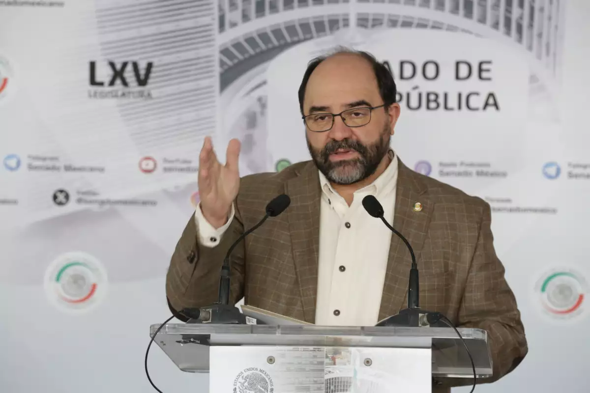 alvarez-icaza.jpg