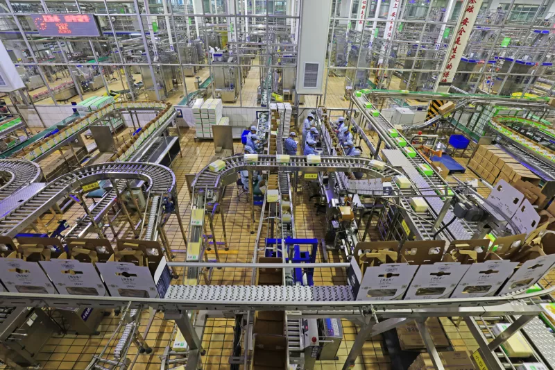Planta de producción de alimentos envasados. 
