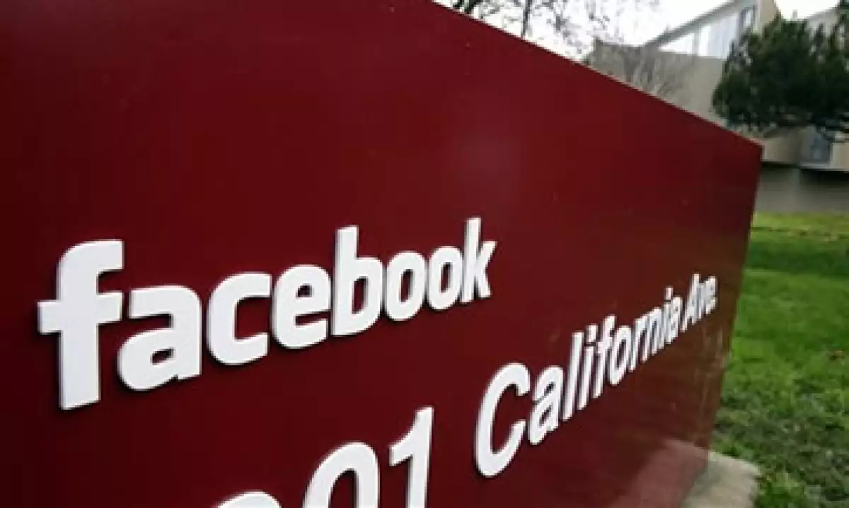 La Comisión para la Igualdad de Oportunidades en el Empleo de EU negó información sobre la diversidad de razas en firmas de Silicon Valley, como Facebook. (Foto: AP)