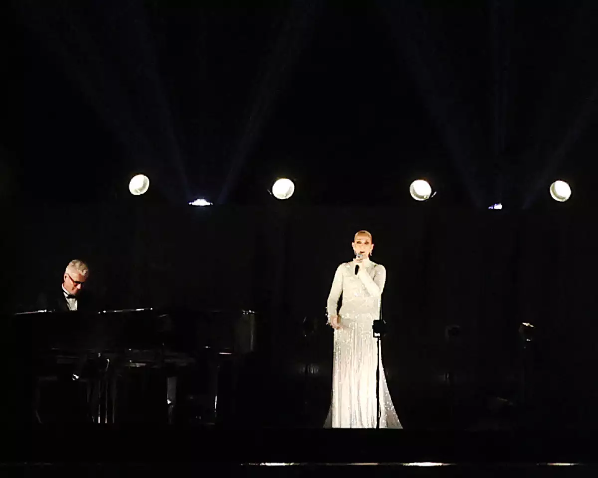 Céline Dion Dior JJOO