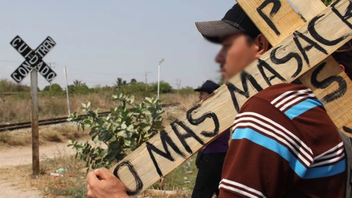 Migrantes cruz Oaxaca