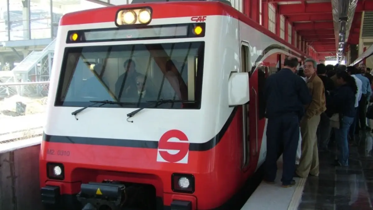 tren suburbano