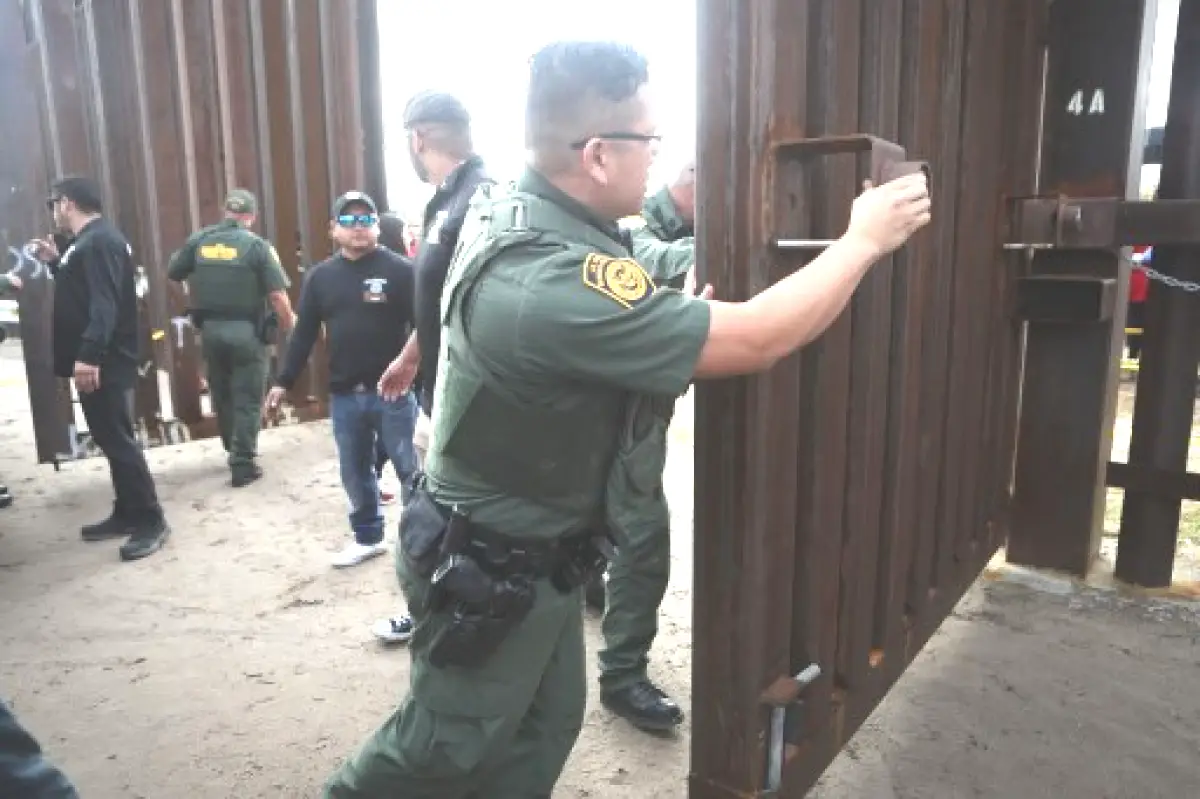 Policia frontera EU- México