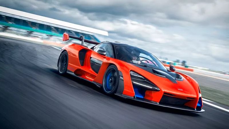 McLaren Senna