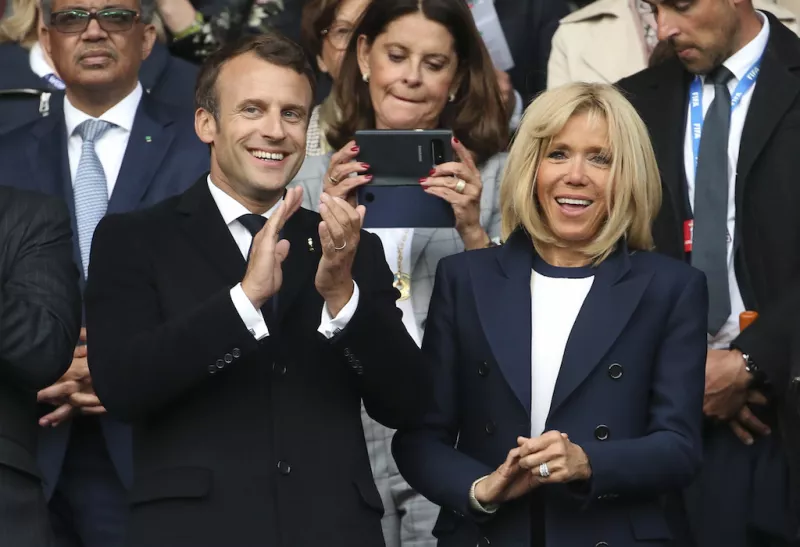 Emmanuel Macron y Brigitte Trogneux