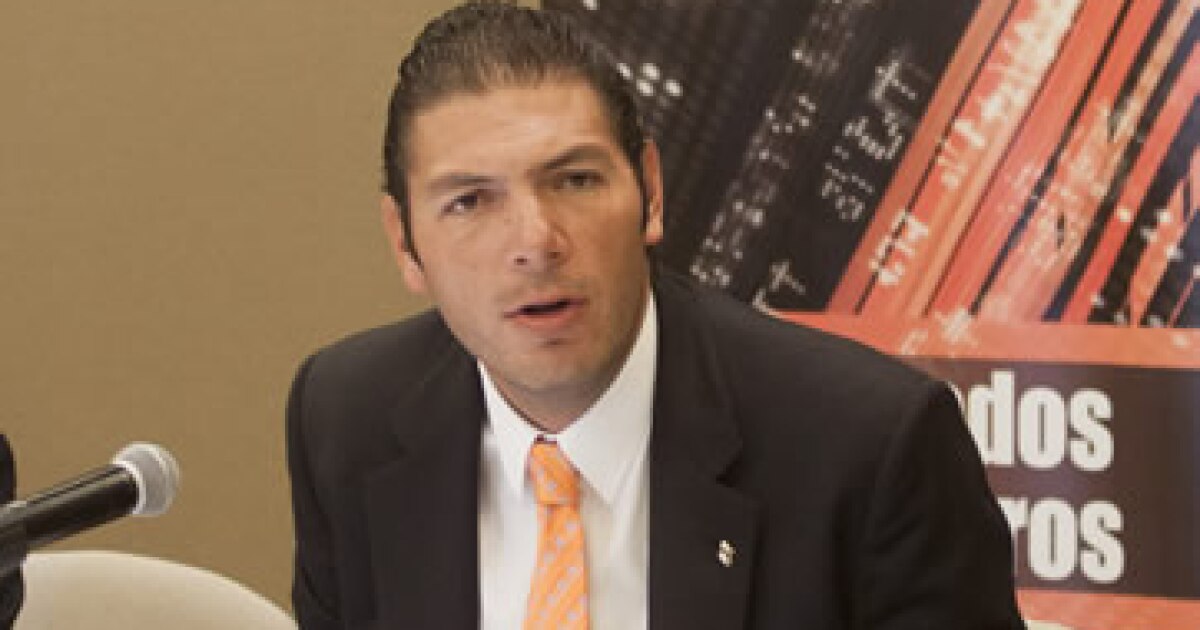 Carlos Hank González asume presidencia de Banorte