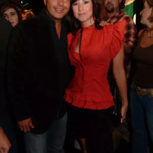 Antonio Hogaza, Andrea Torre