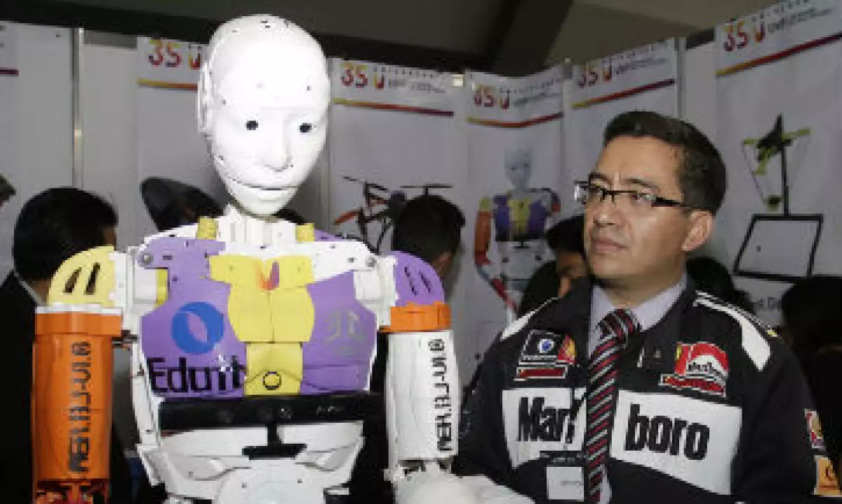 humanoide UVP Puebla