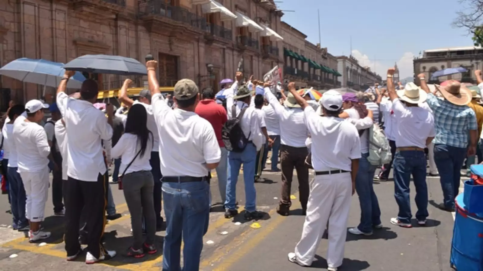 maestros rinden homenaja a maestros de sindicato