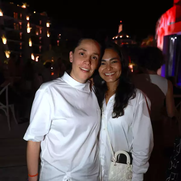 Ana Lorena Perez Ríos y Mabel Cadena 