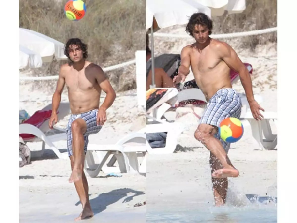 Nadal demostró que sabe un poco de futbol.