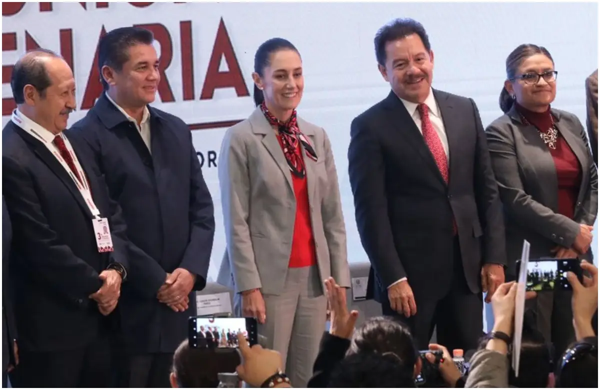 Sheinbaum con diputados