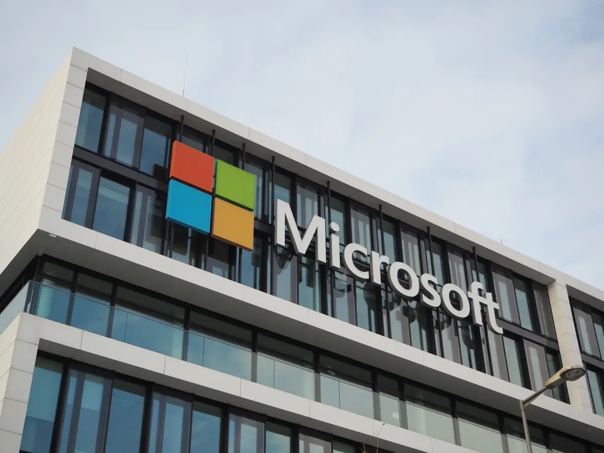 Microsoft cancela inversión de 1,000 mdd