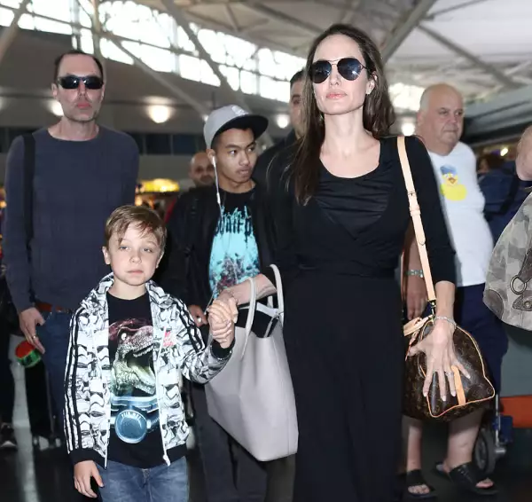 Angelina Jolie y James Haven