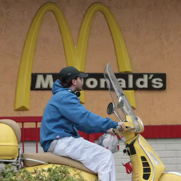 Cristian Castro estrena look