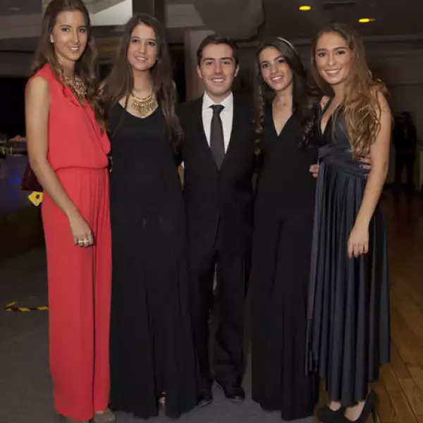 María Andrea Paine, Lucía de Iturbide, Ricardo Cuesta Covadonga Gallego y Andrea Ferya