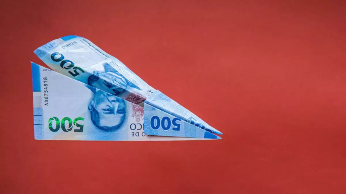 Peso mexicano a dólar, 28 de febrero: se aprecia a la espera de información sobre aranceles