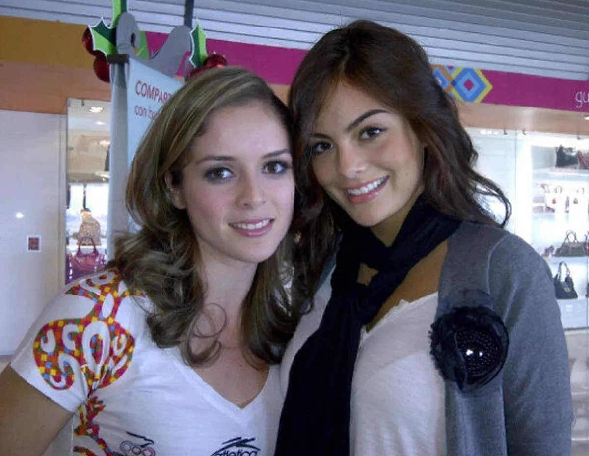 Cynthia Valdez y Ximena Navarrete.