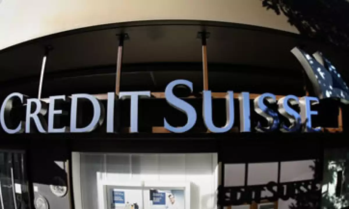 Credit Suisse reportó que su ganancia neta subió 12% a 683 millones de francos, incumpliendo una previsión que estimaba una ganancia de 1,100. (Foto: AP)