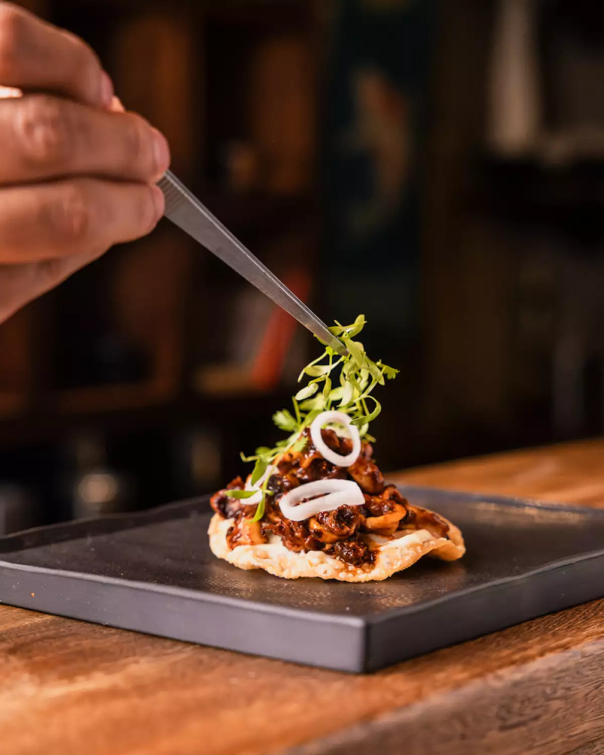 tostadas-de-atun-entrada-restaurante.jpg