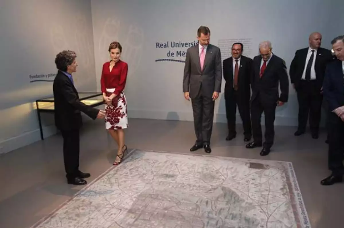 Los reyes de España terminaron su segundo día con una visita al Antiguo Colegio de San Ildefonso, posteriormente se reunieron con la comunidad española en México. Hoy ya están en Zacatecas.