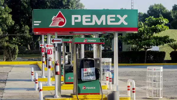 Las empresas deberán especificar que la gasolina que venden provienen de Pemex aunque se vendan bajo el nombre de otra marca.